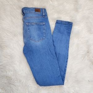 Paige High Waisted Skinny Jeans!
